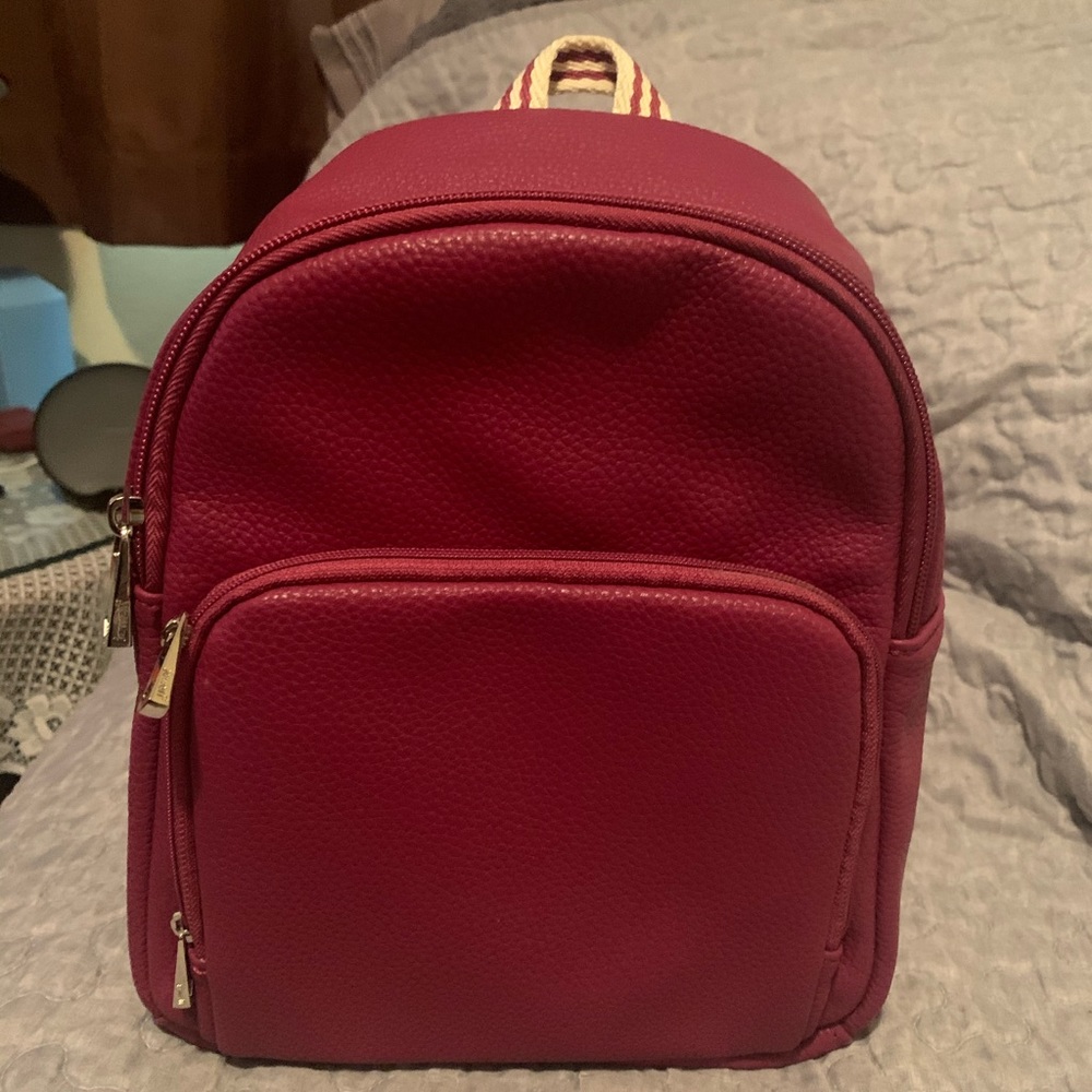 Thirty-One Mini Backpack - Picture 2 of 5